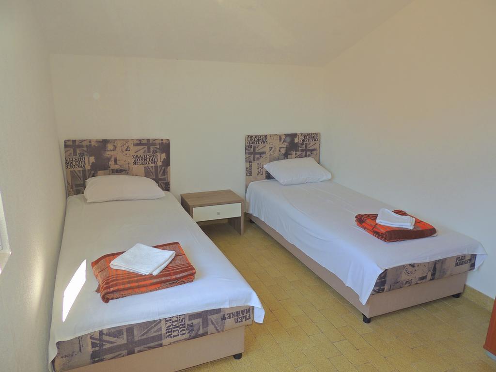 Guest House Jelena بودفا المظهر الخارجي الصورة