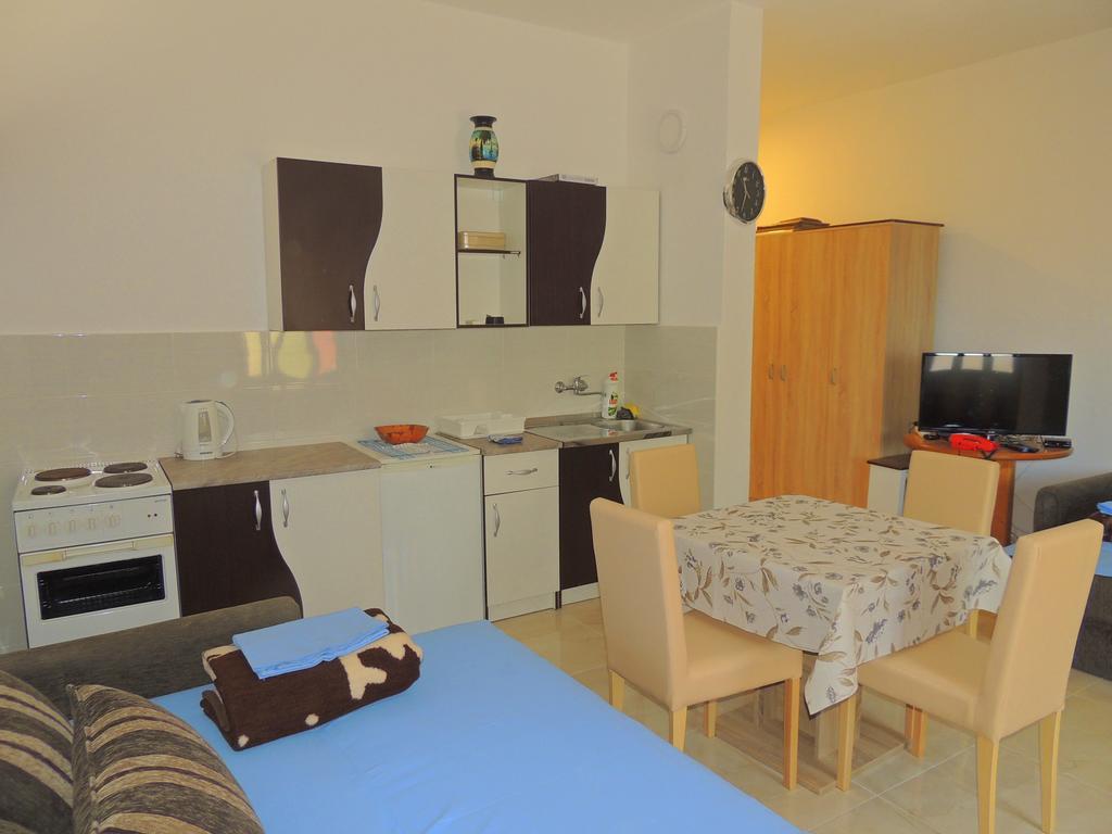 Guest House Jelena بودفا المظهر الخارجي الصورة