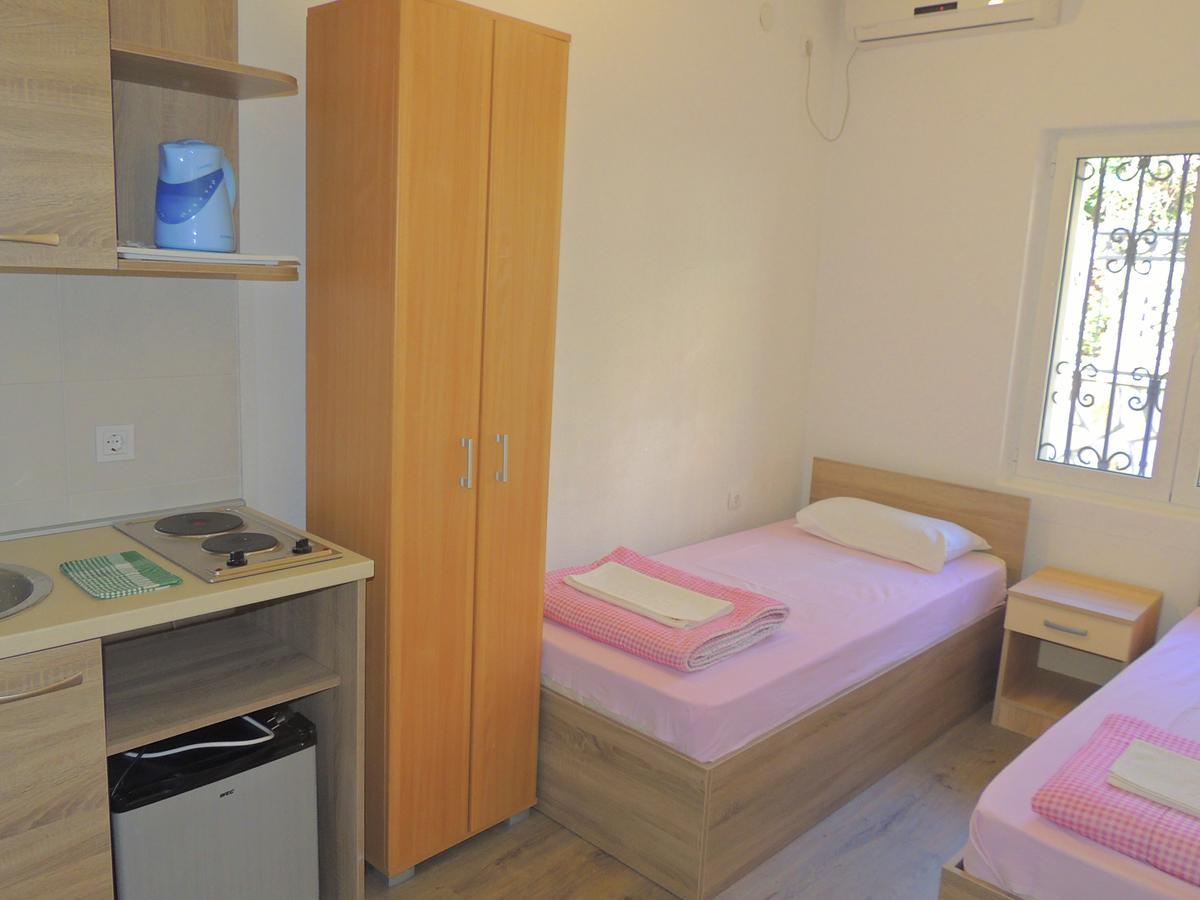 Guest House Jelena بودفا المظهر الخارجي الصورة