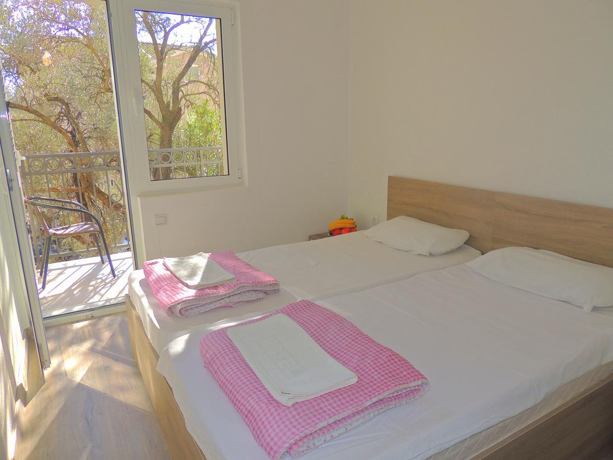 Guest House Jelena بودفا المظهر الخارجي الصورة
